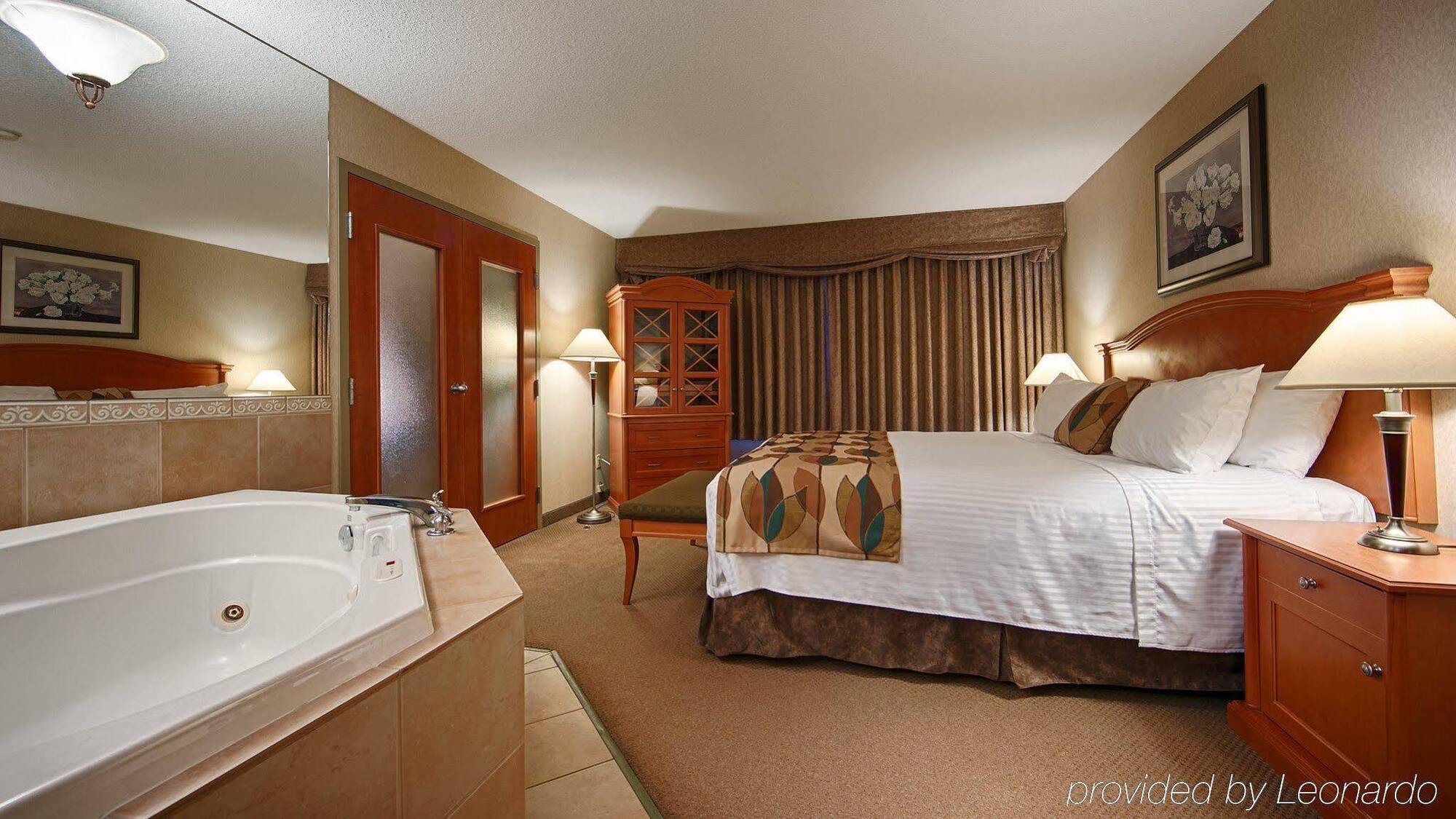 Best Western Plus Calgary Centre Inn YYC Exterior foto